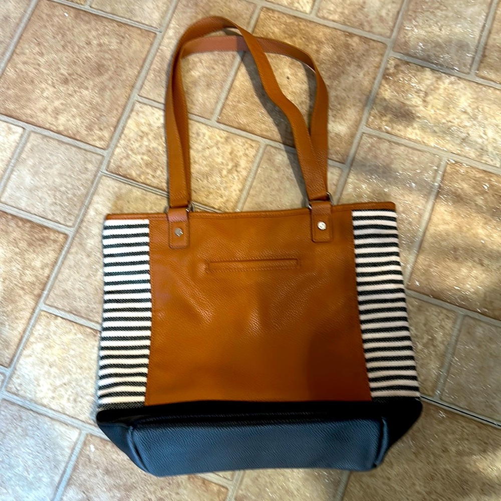 Jewel by Thirty One- Stripped Black and Tan Bag